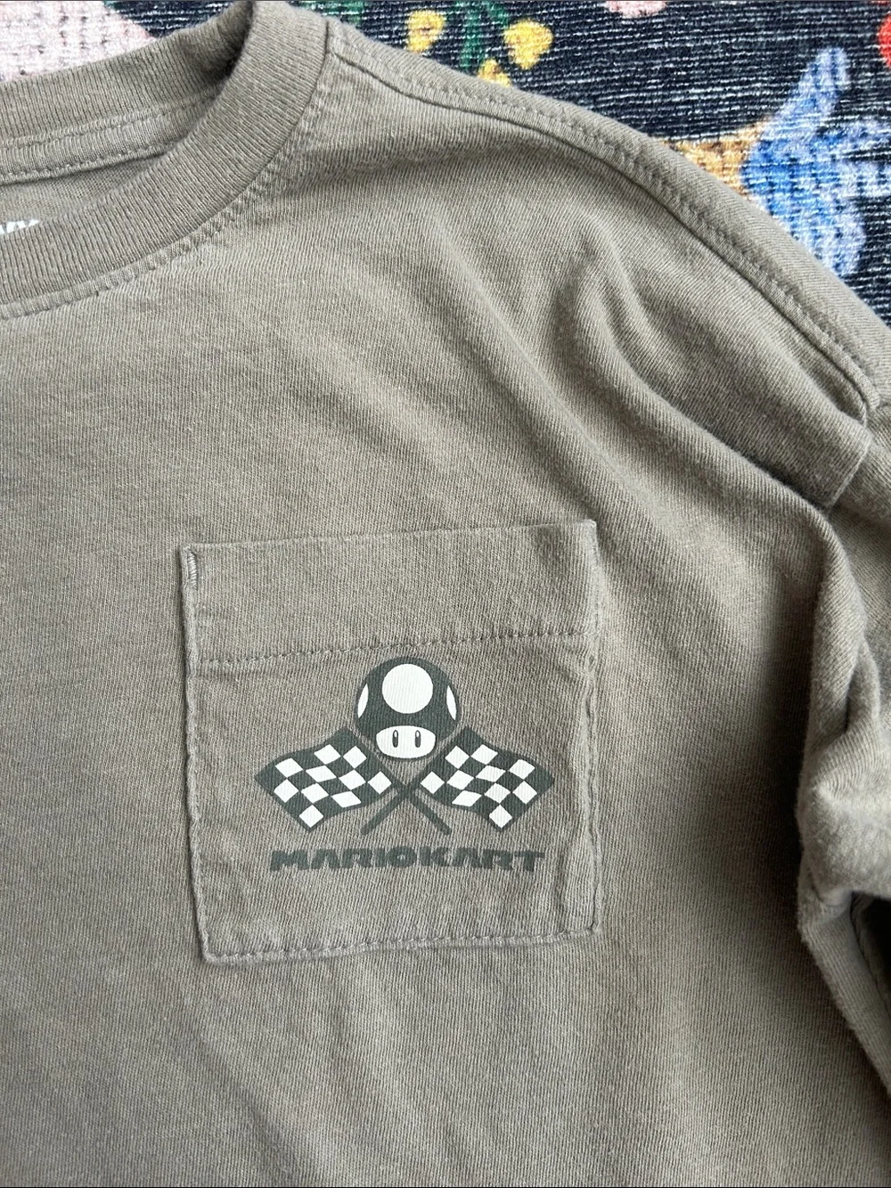 Old Navy Boys Mario Kart Long-Sleeve Tee, Size Small (6/7)